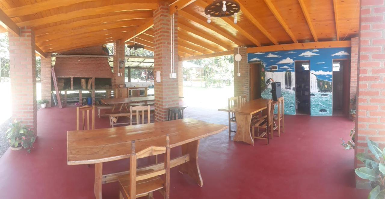 Cabanas La Quinta Puerto Iguazu Exterior photo