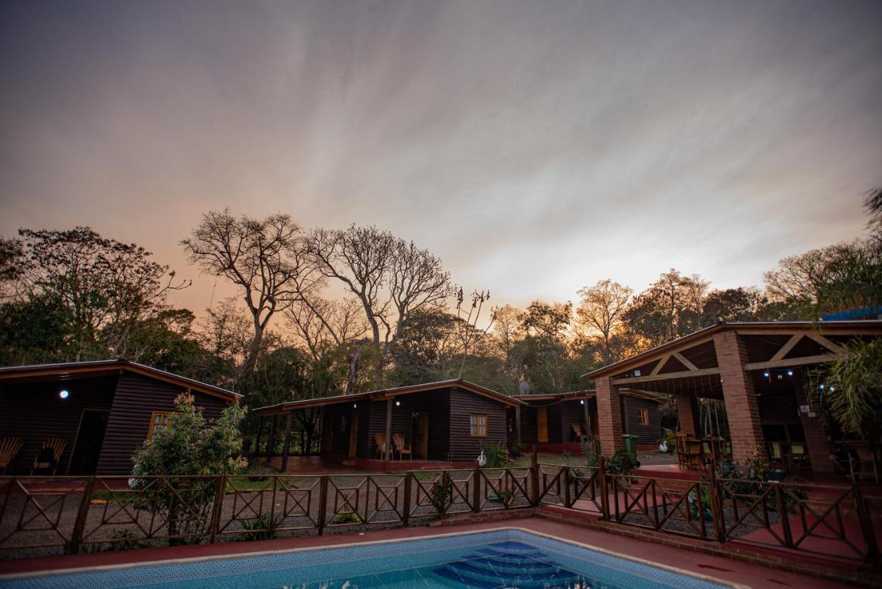 Cabanas La Quinta Puerto Iguazu Exterior photo