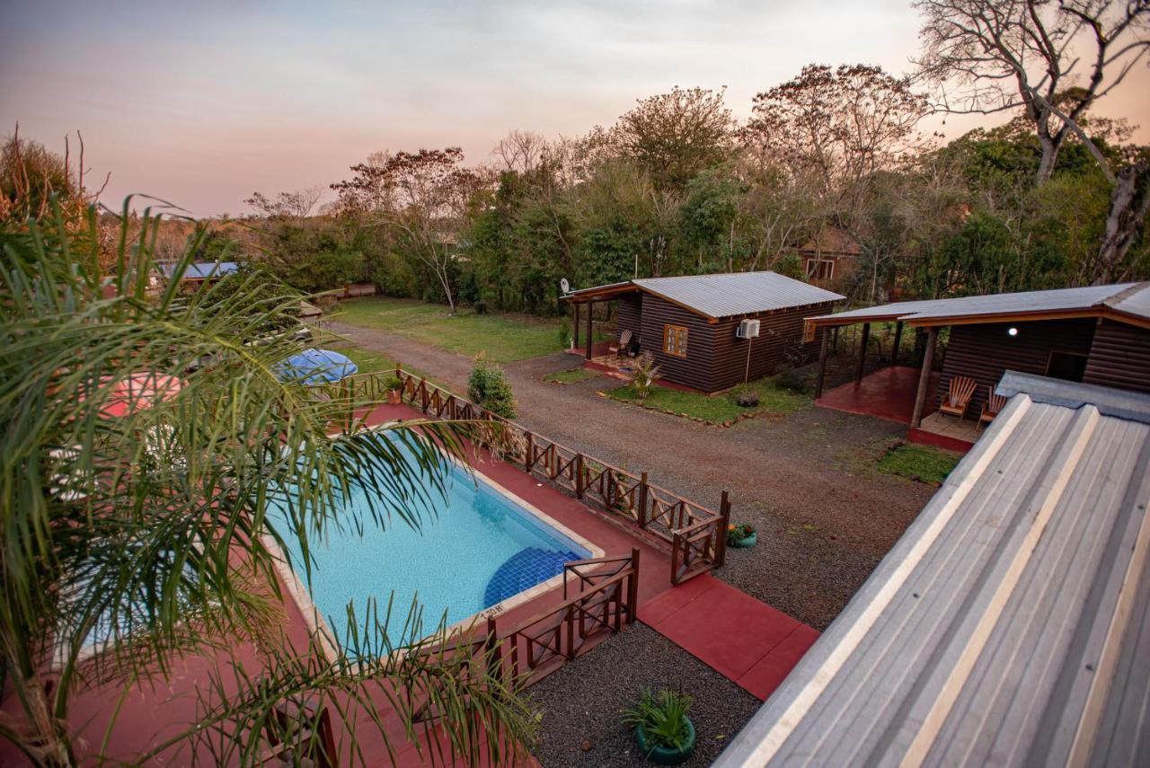 Cabanas La Quinta Puerto Iguazu Exterior photo