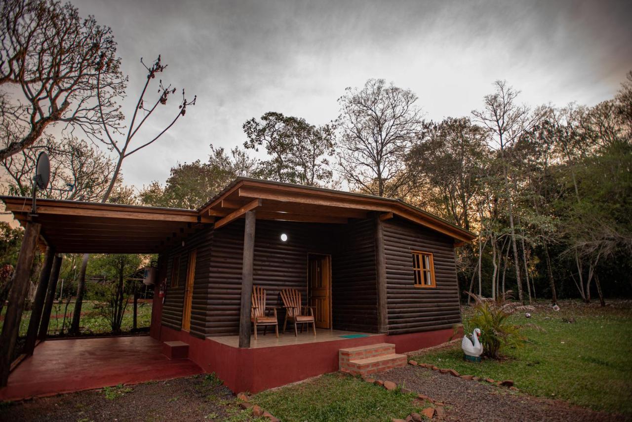 Cabanas La Quinta Puerto Iguazu Exterior photo